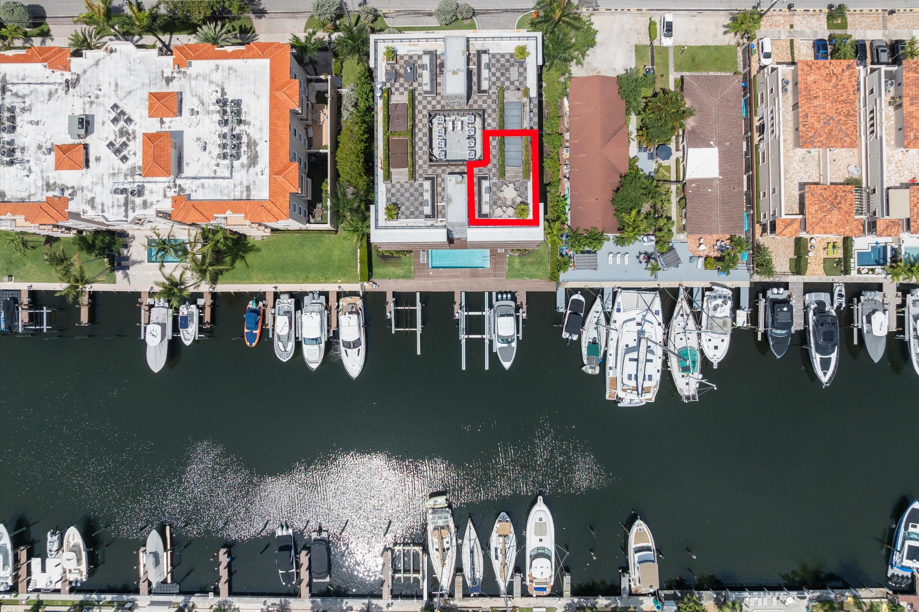 124 HENDRICKS Isle PH401
