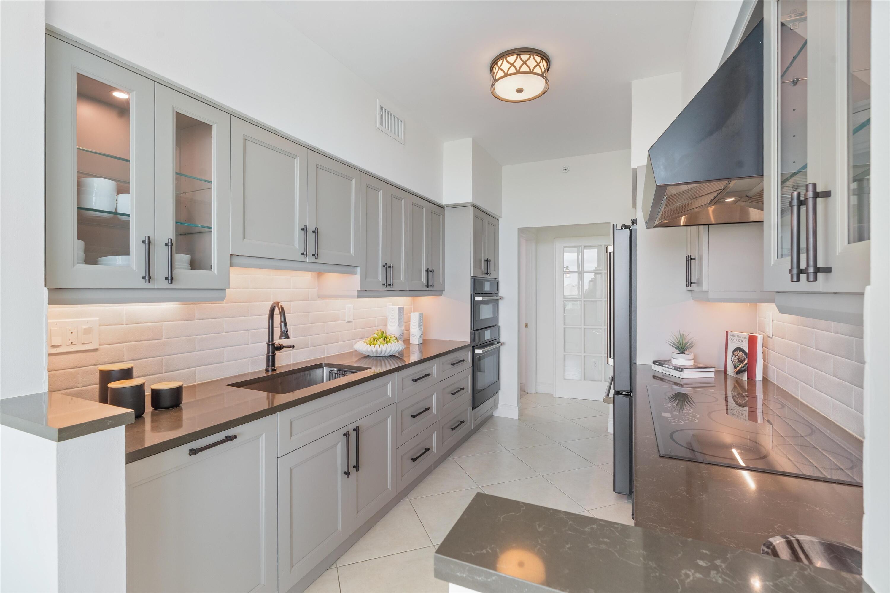 500 SE MIZNER Boulevard A504