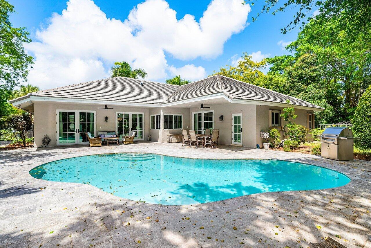 3010 Hampton Circle