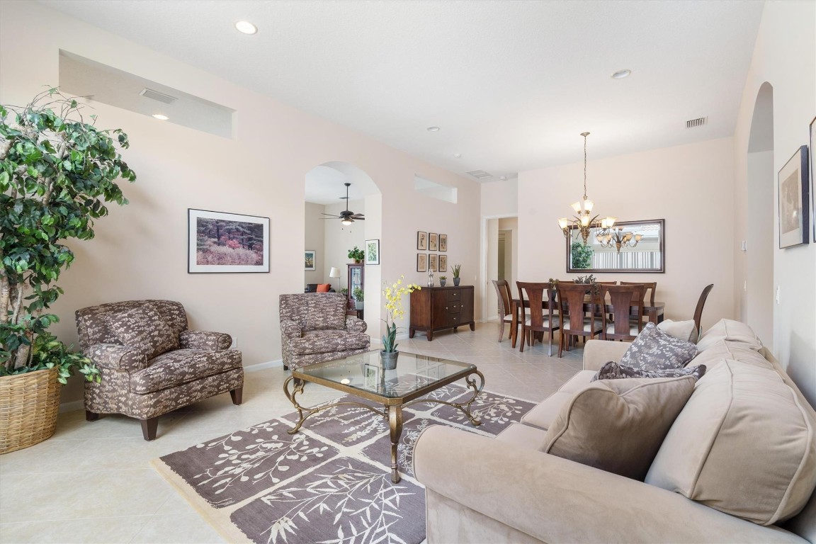 6847 Imperial Beach Cir