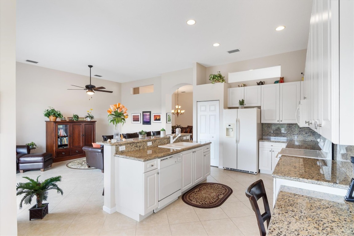 6847 Imperial Beach Cir