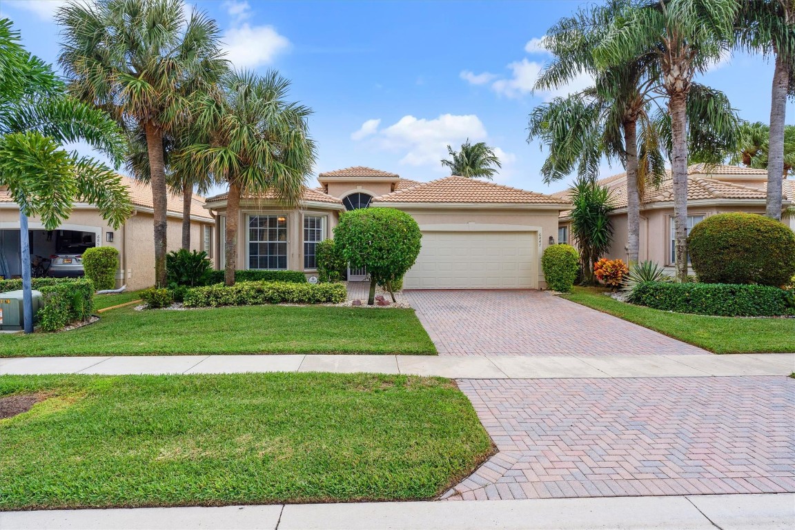 6847 Imperial Beach Cir