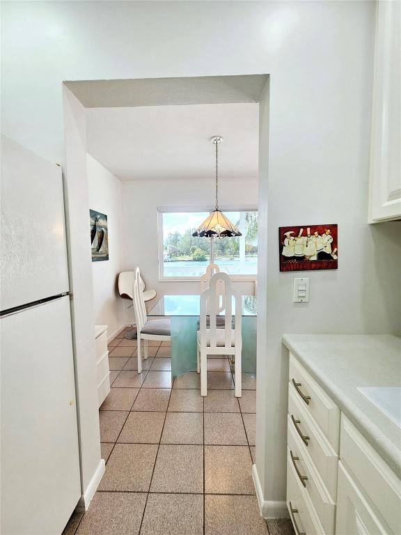 1001 N Riverside Dr 204