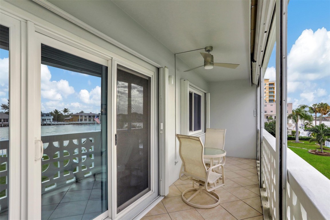 1001 N Riverside Dr 204