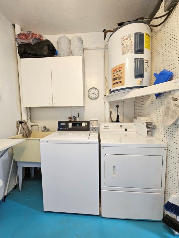 1001 N Riverside Dr 204