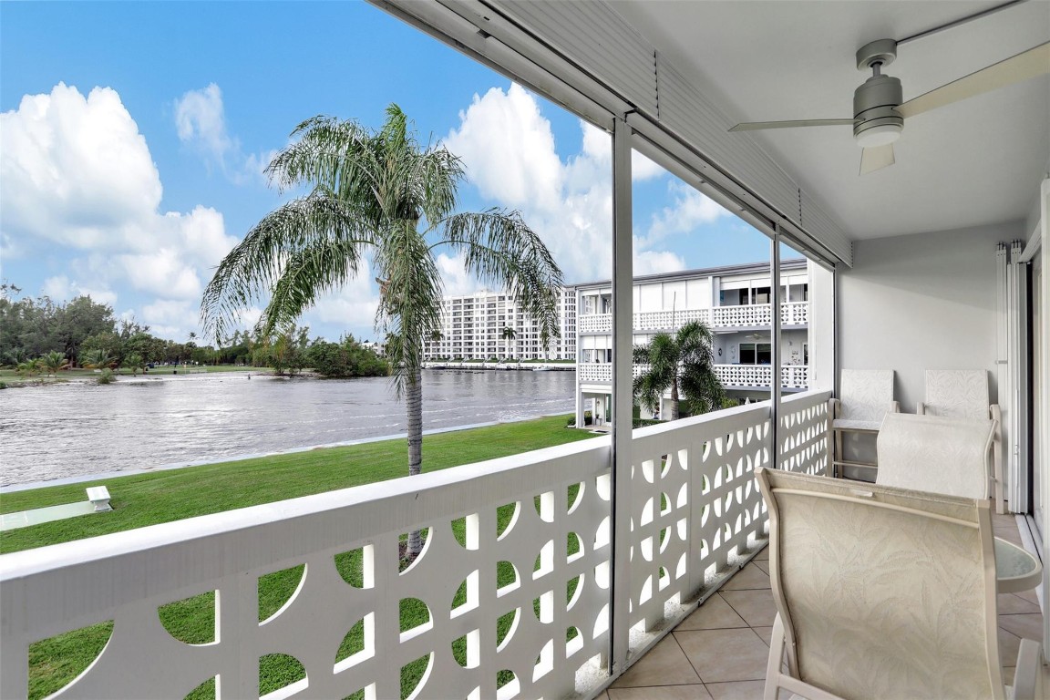 1001 N Riverside Dr 204