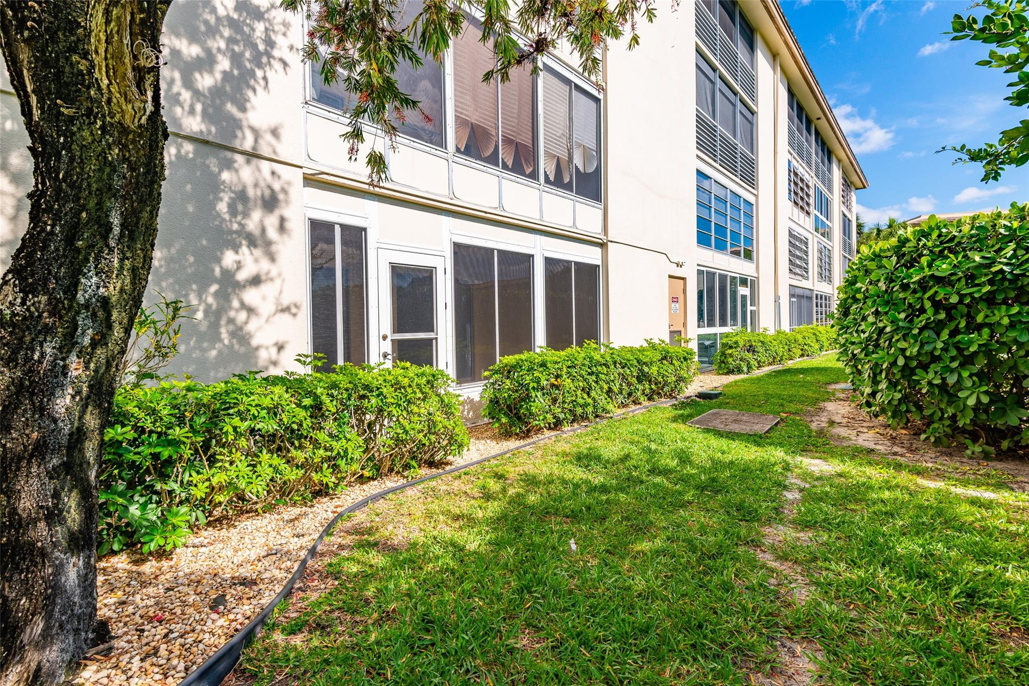 1904 Bermuda Circle E1