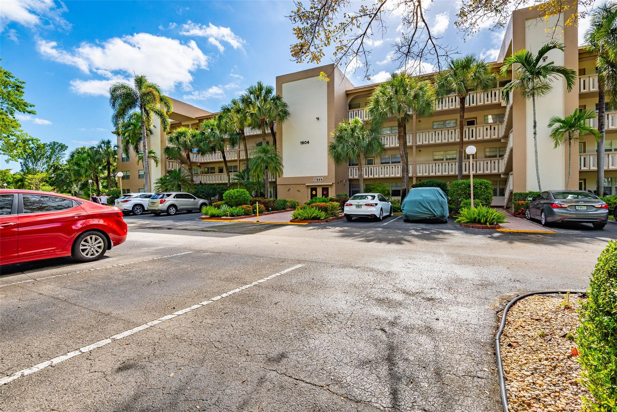 1904 Bermuda Circle E1