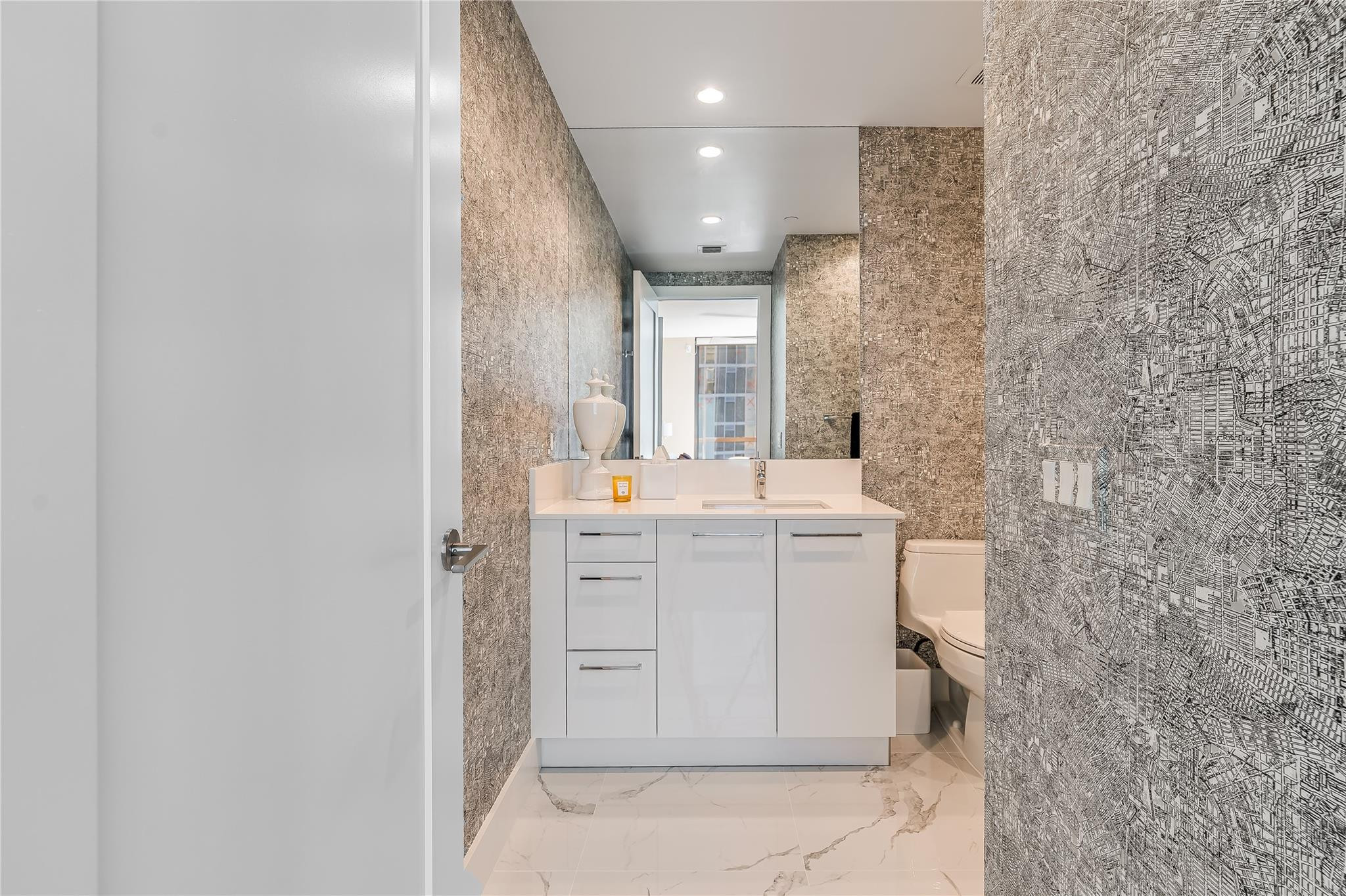 100 E Las Olas Boulevard 2604