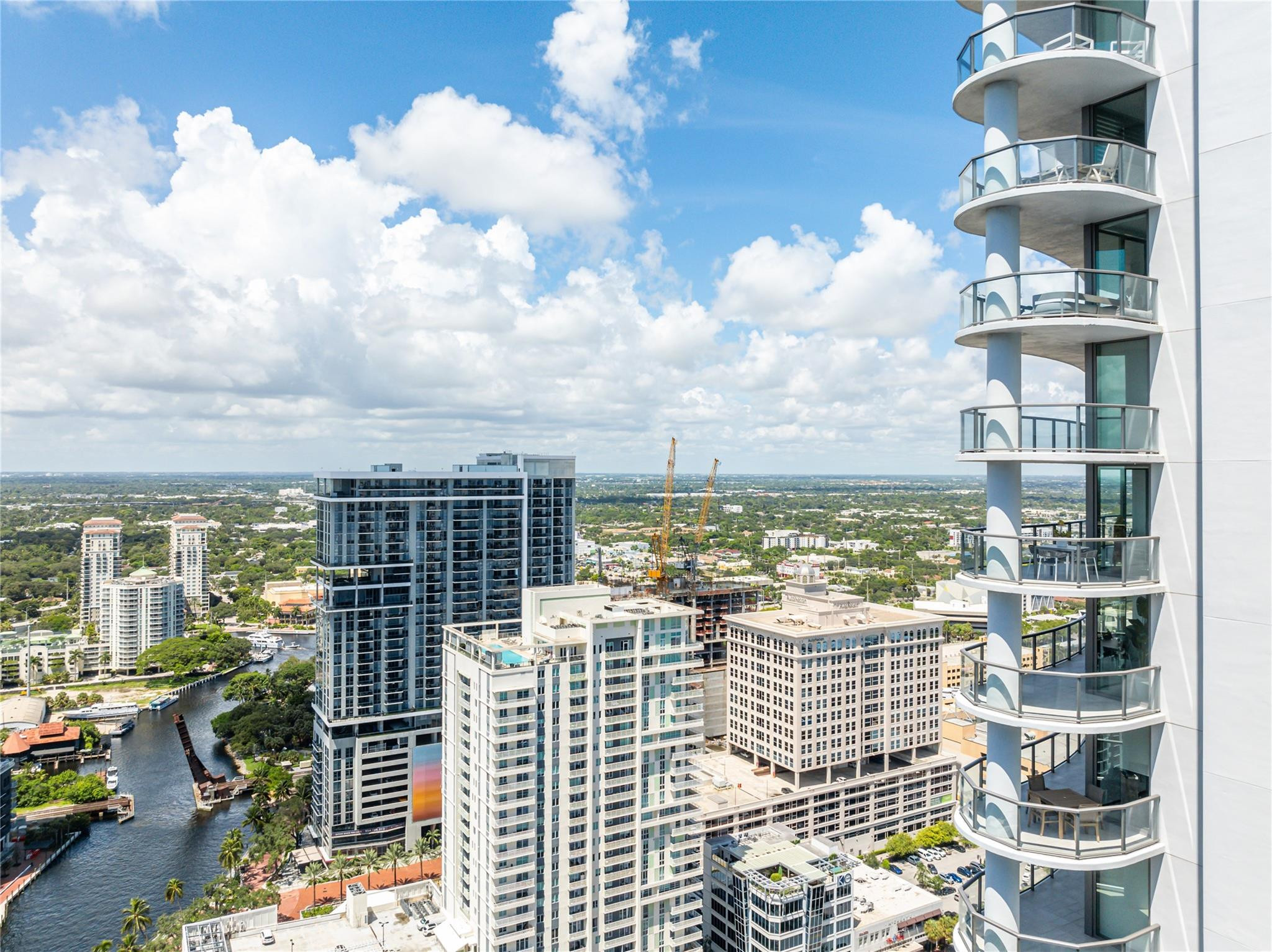 100 E Las Olas Boulevard 2604