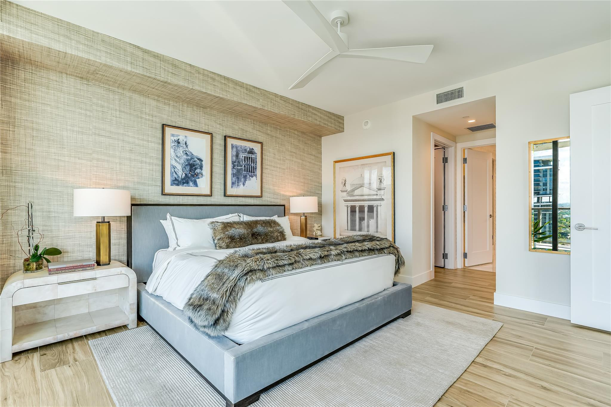 100 E Las Olas Boulevard 2604