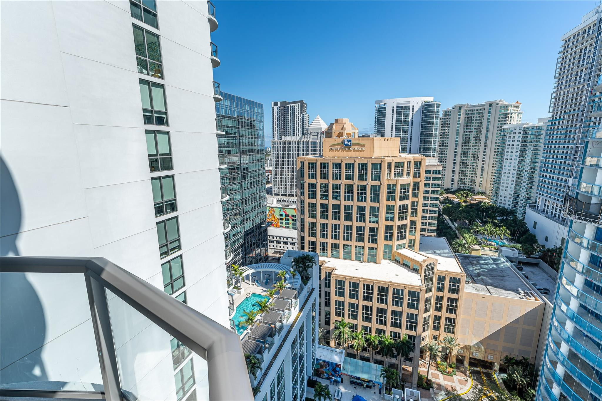 100 E Las Olas Boulevard 2604