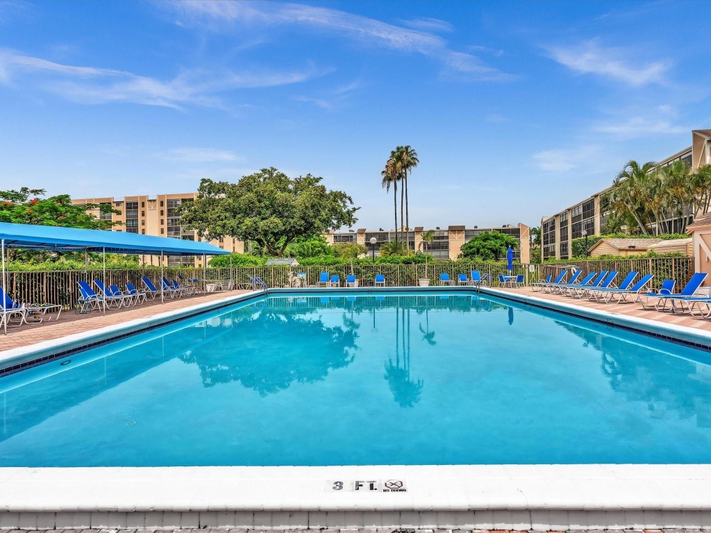 14426 Amberly Ln 108