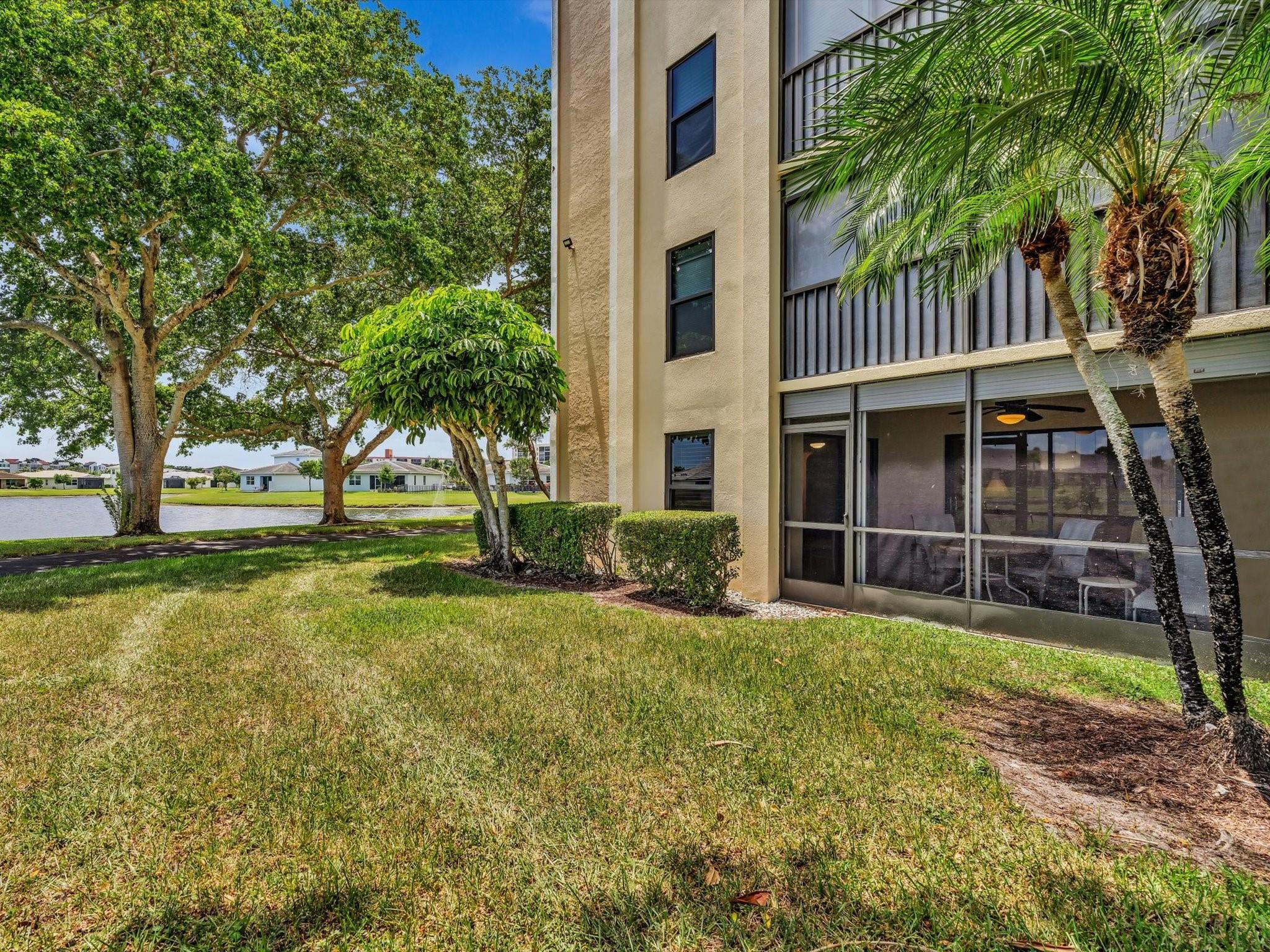 14426 Amberly Ln 108