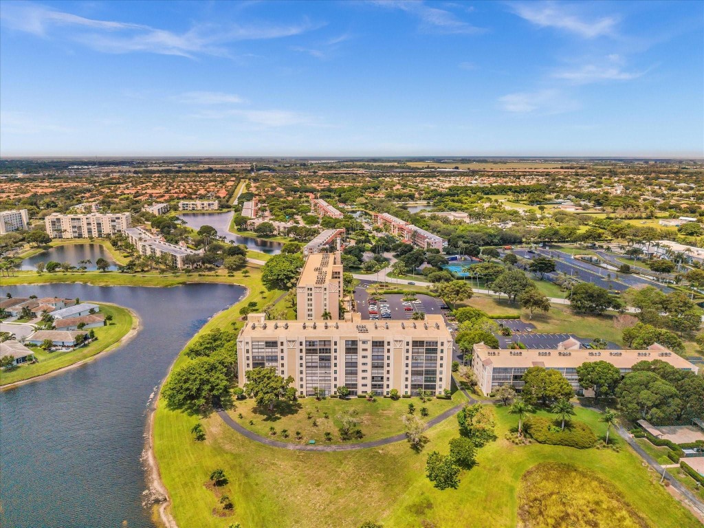 14426 Amberly Ln 108