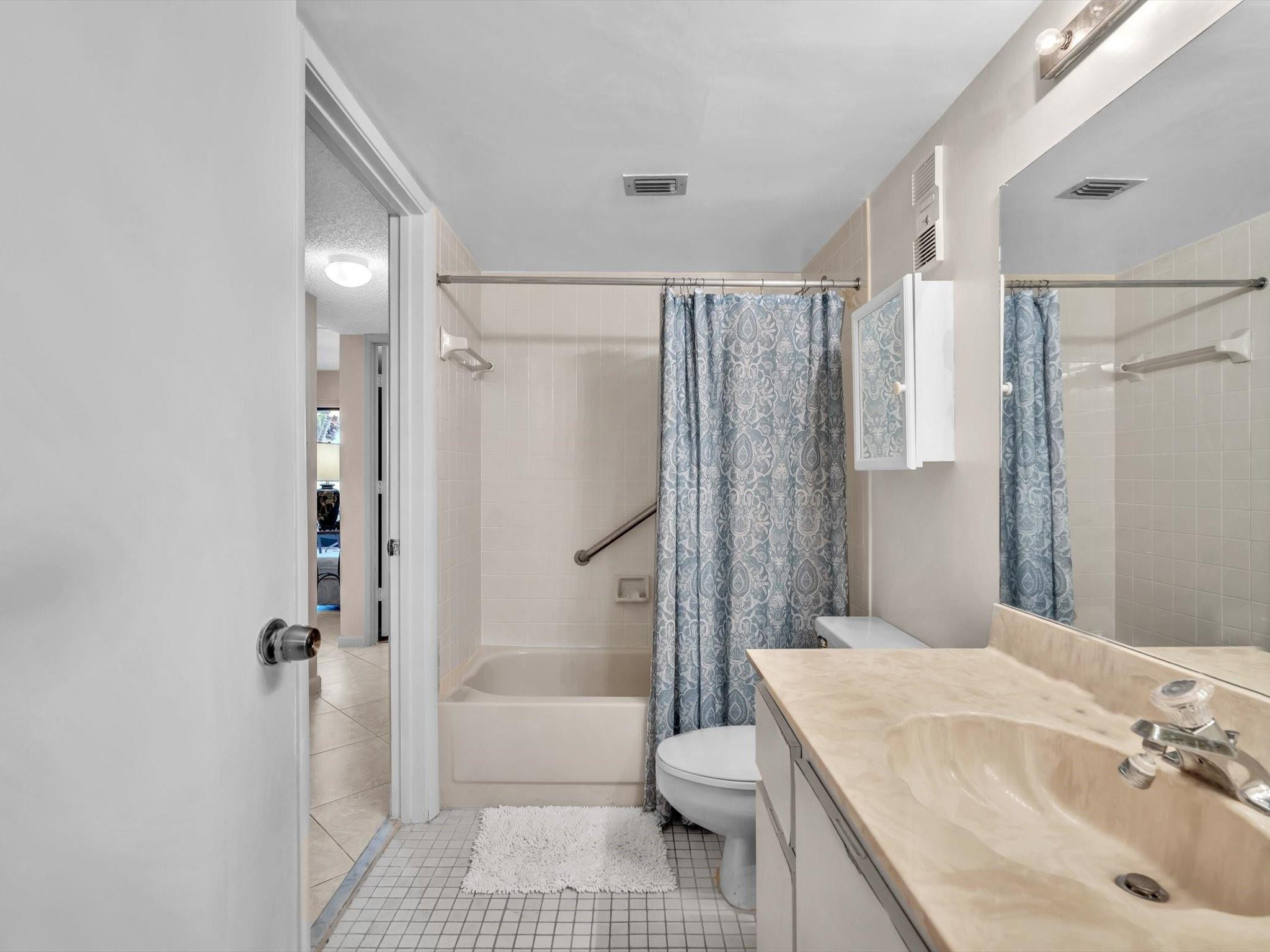 14426 Amberly Ln 108