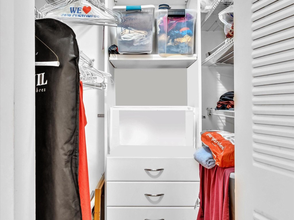 14426 Amberly Ln 108