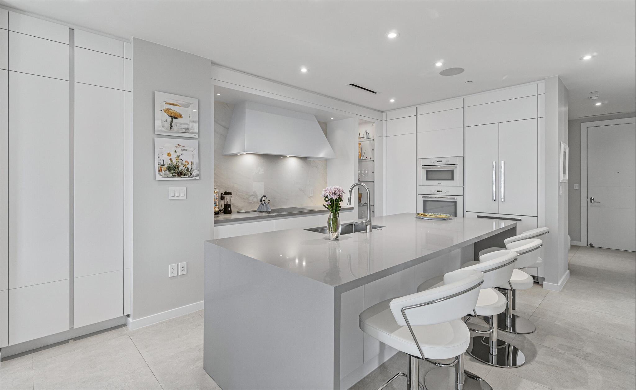 200 SE Mizner Boulevard 611