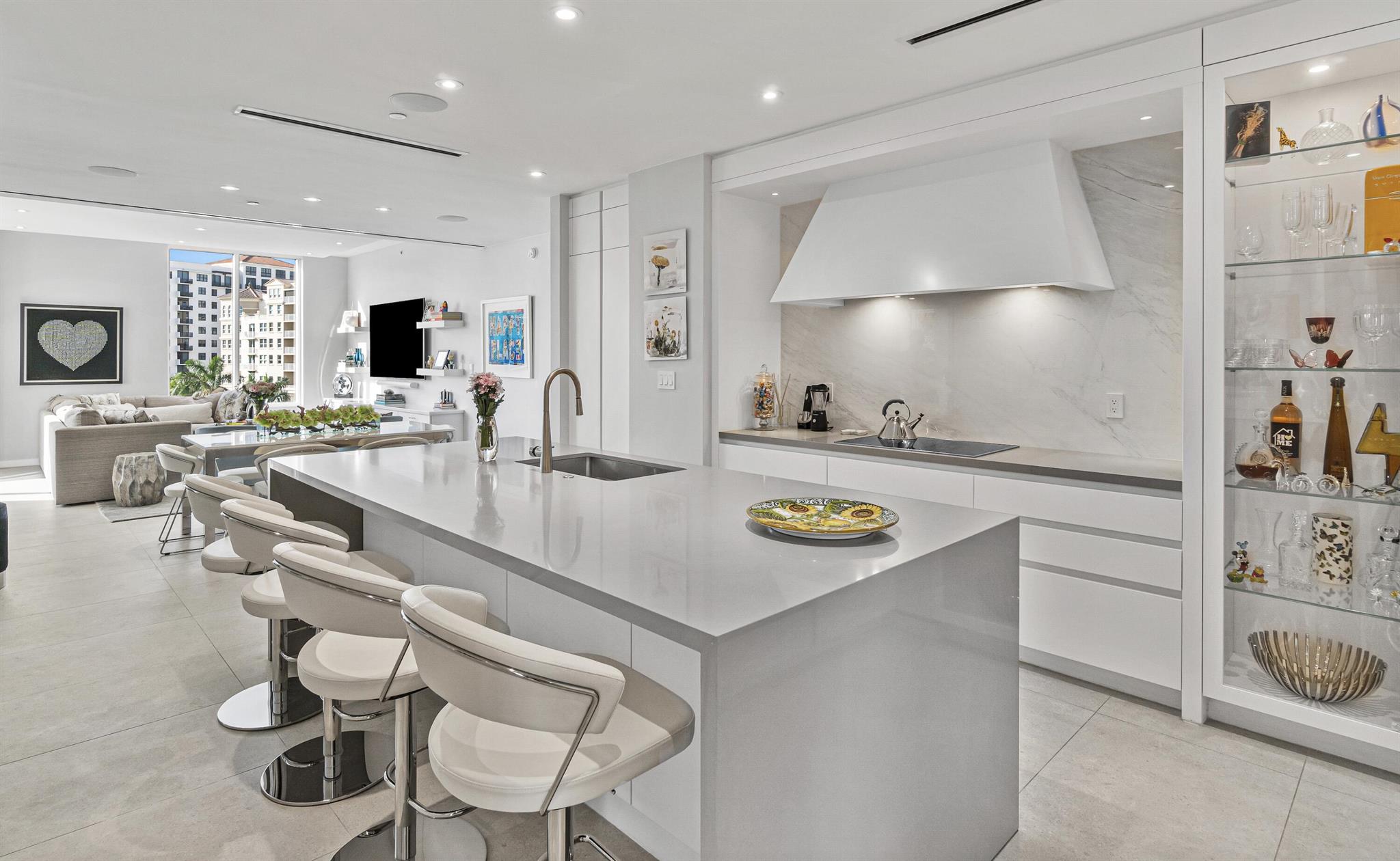 200 SE Mizner Boulevard 611