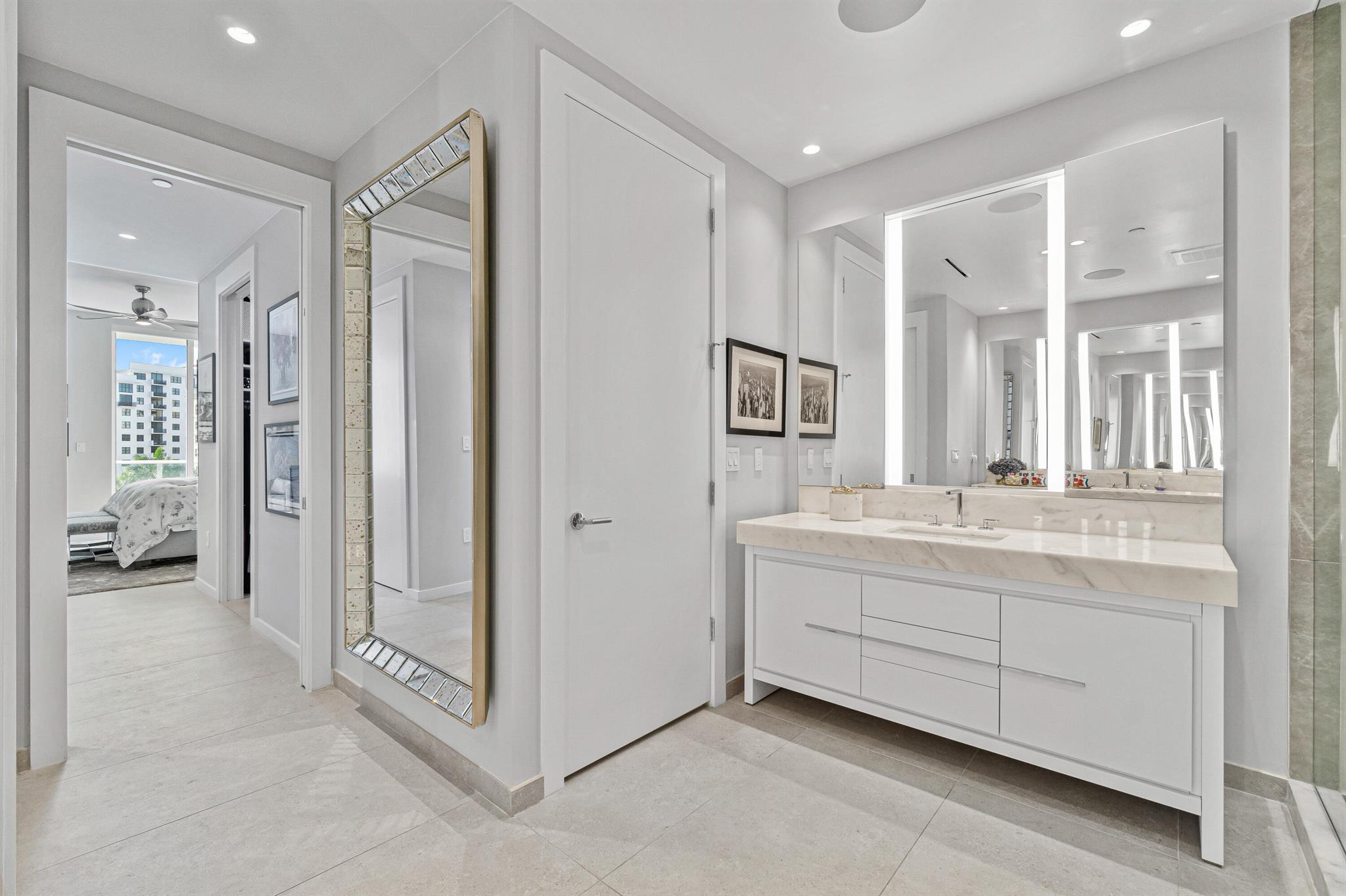 200 SE Mizner Boulevard 611