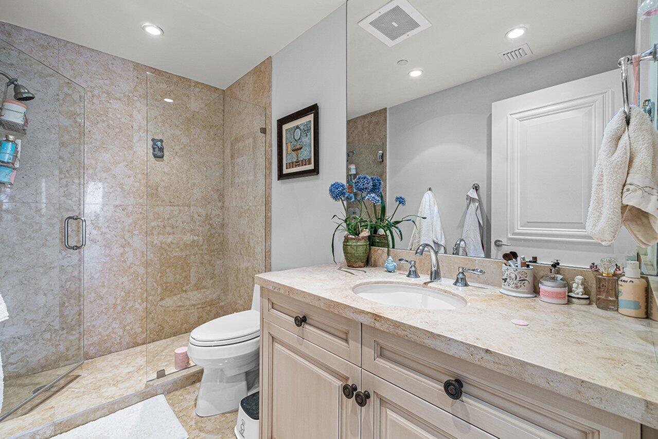2500 S Ocean Boulevard 402