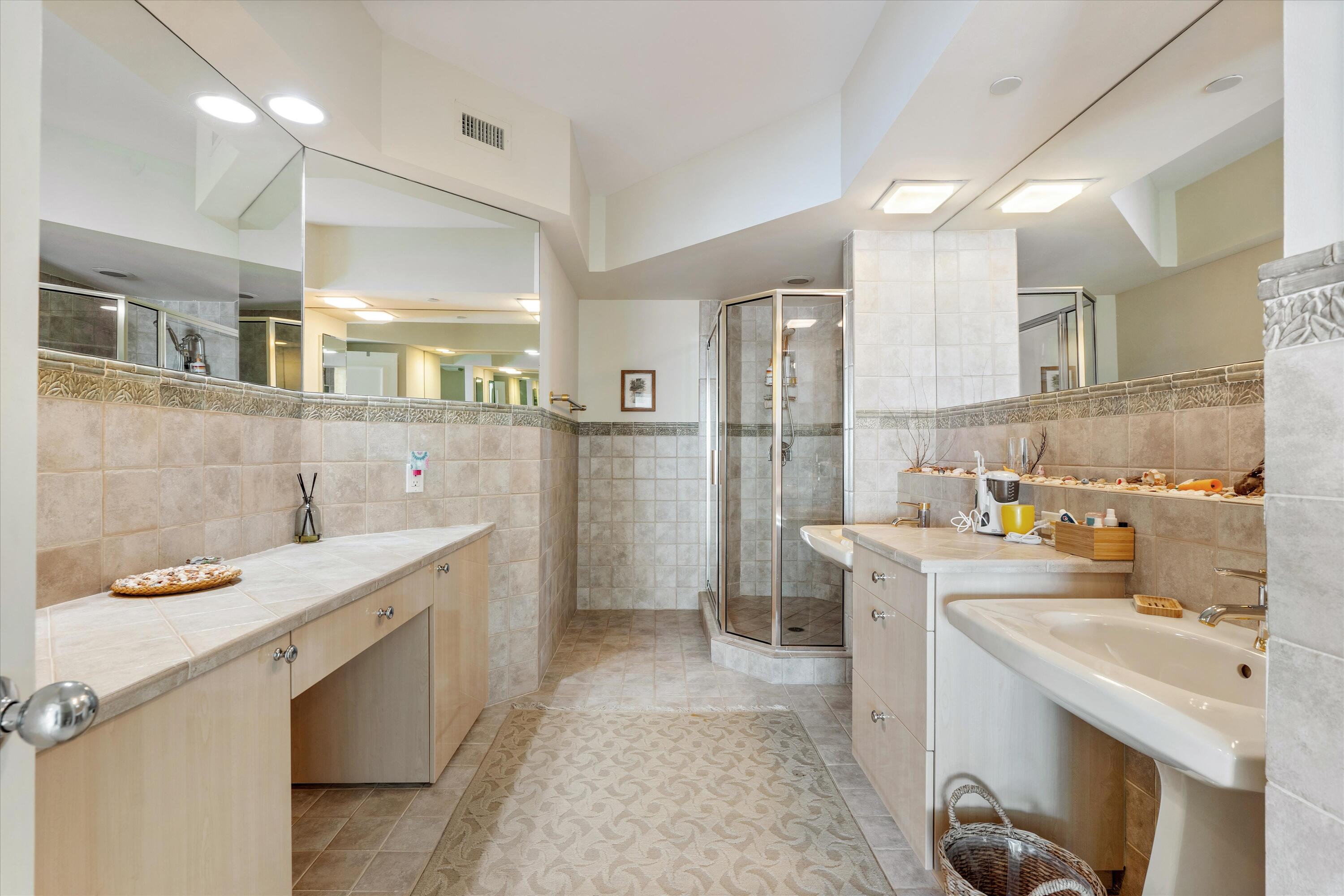 1700 S Ocean Boulevard Unit: 6b