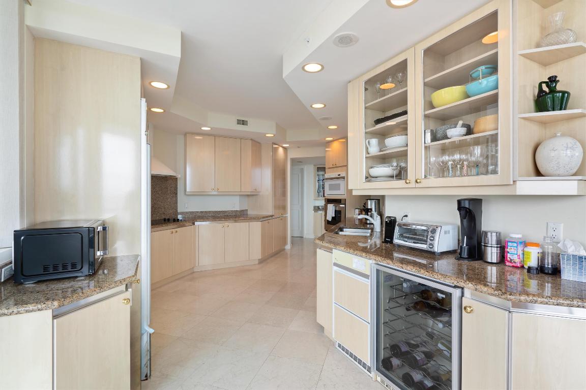 1700 S Ocean Boulevard Unit: 6b