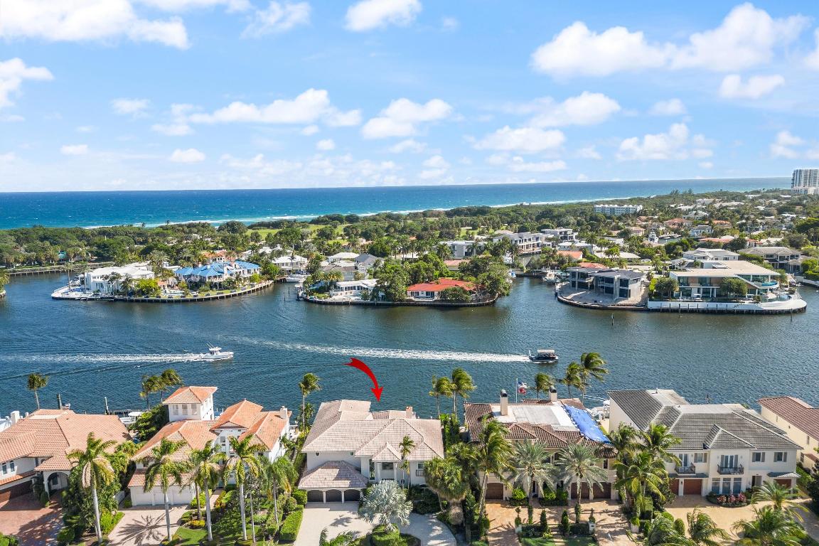 660 Golden Harbour Drive