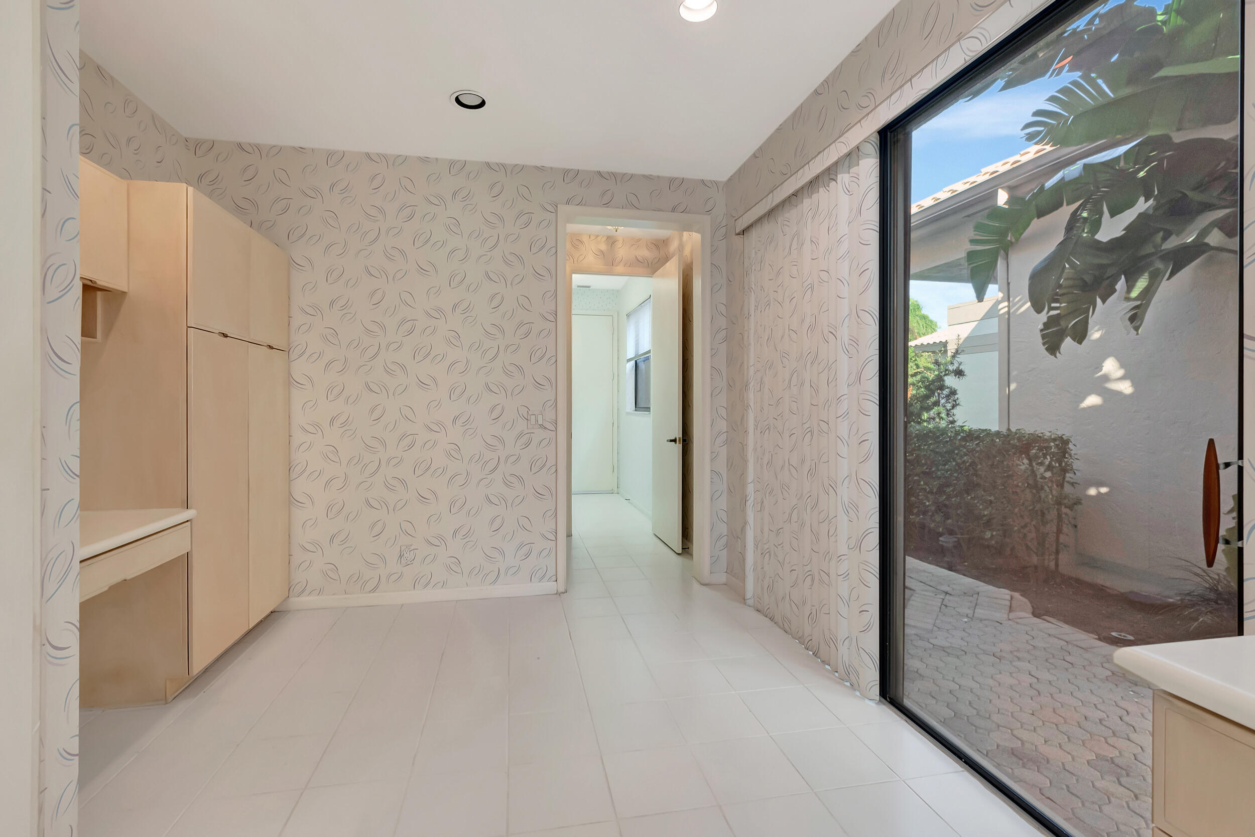 2370 NW 53rd Street