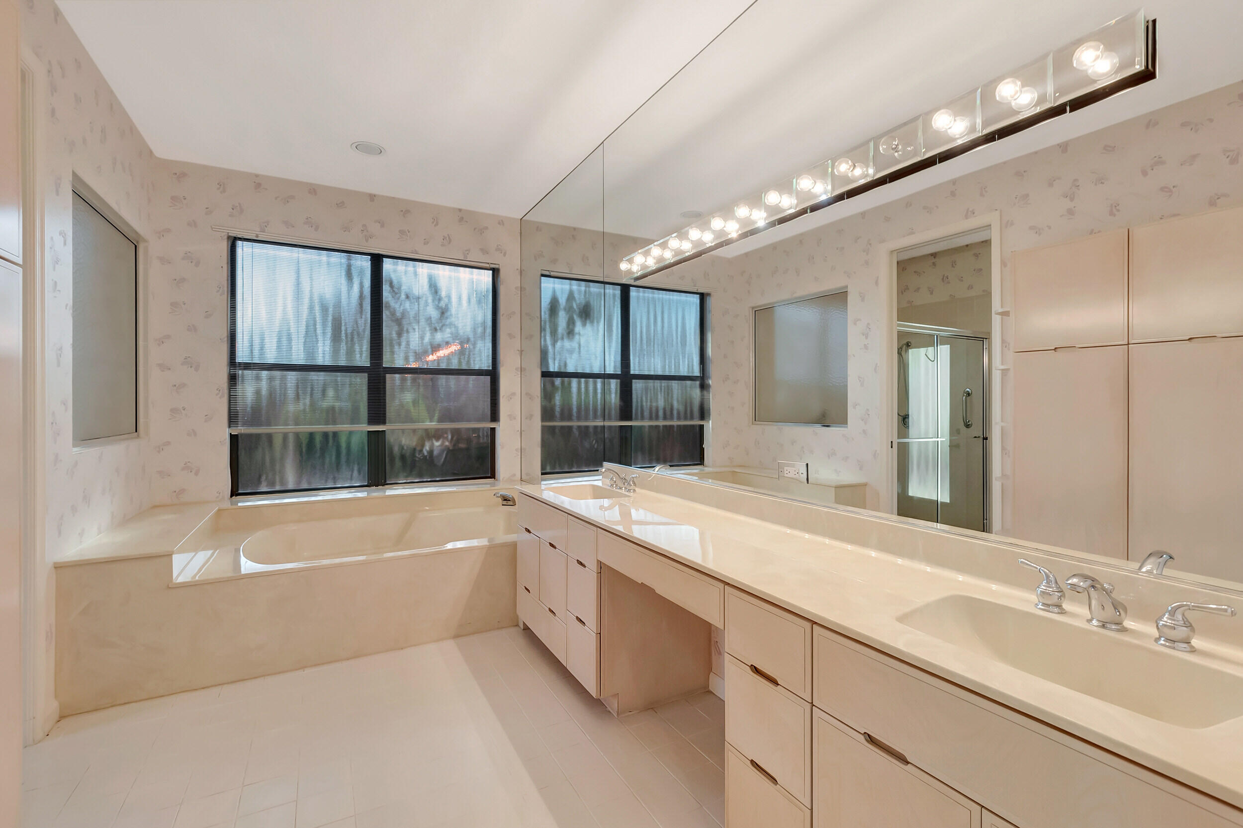 2370 NW 53rd Street