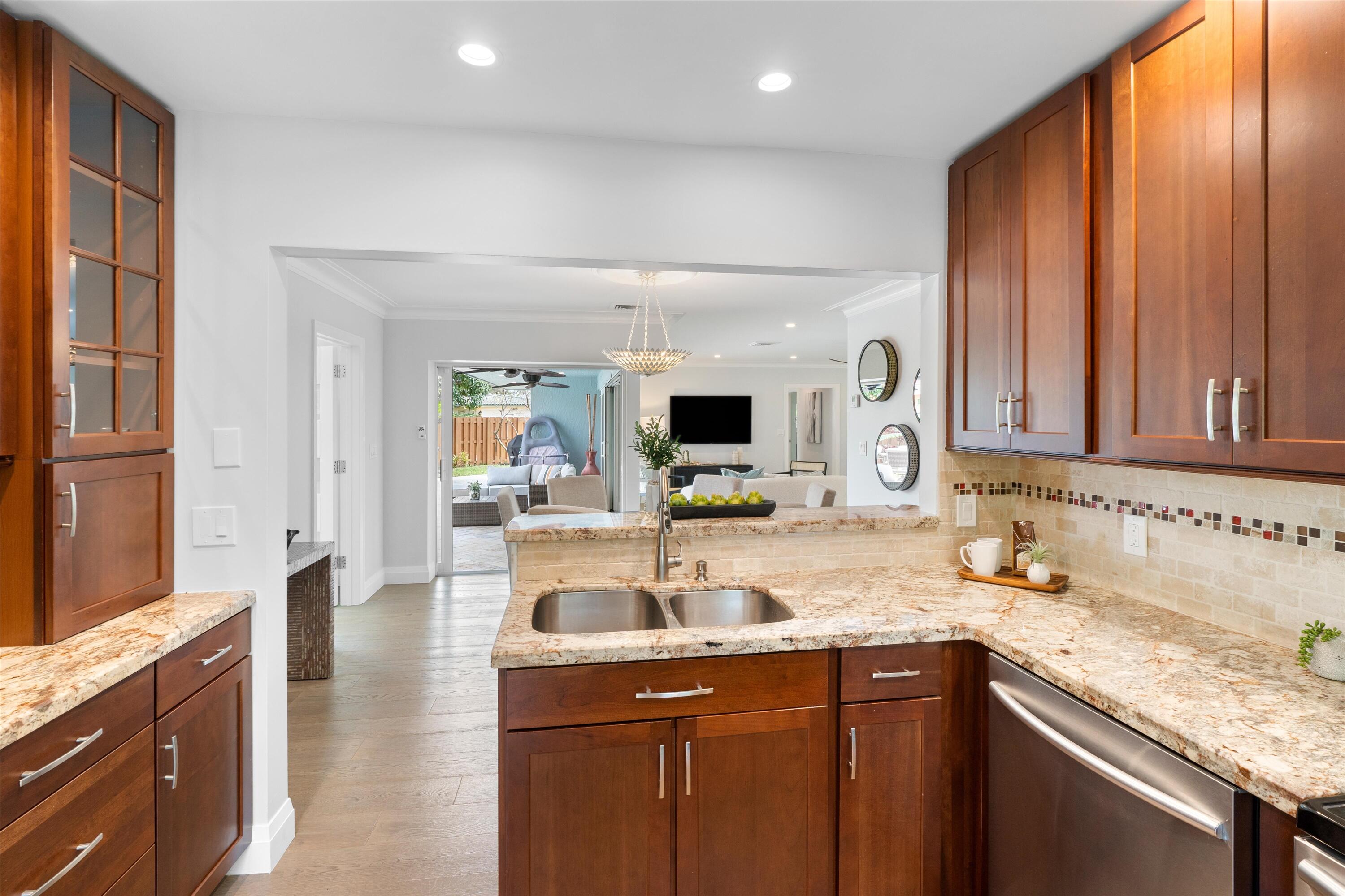 1421 SE 12th Street