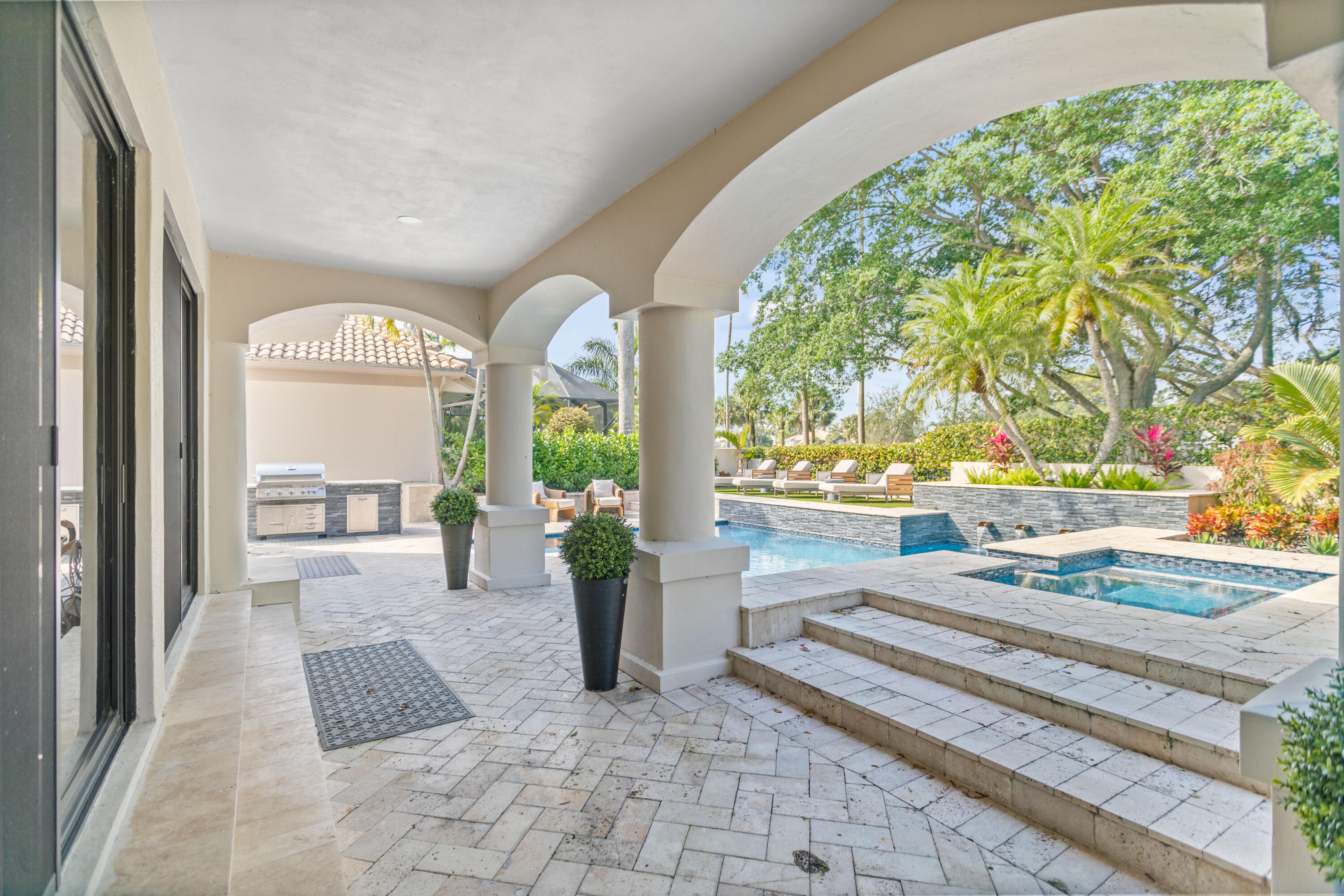 2185 NW 60th Road