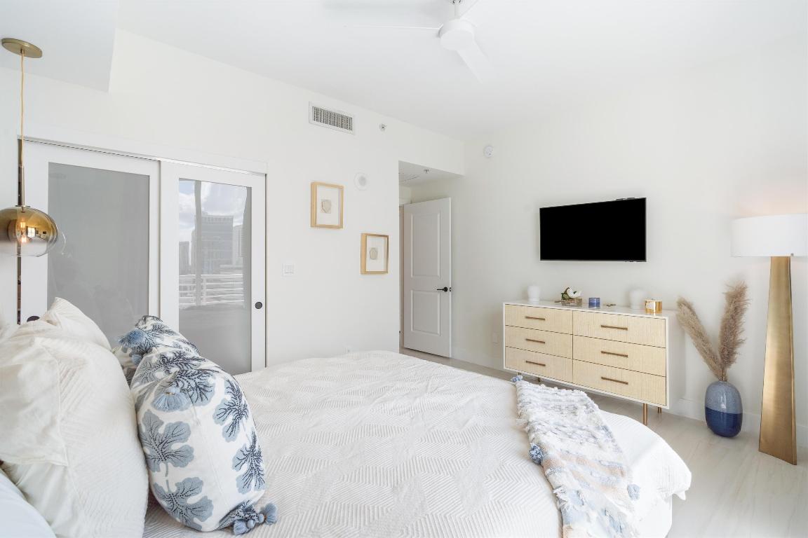 315 NE 3rd Avenue 1503