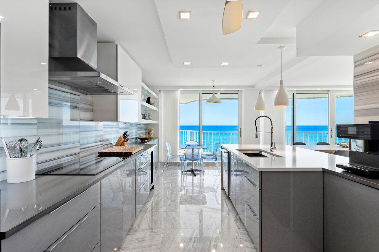 3211 S Ocean Boulevard 701