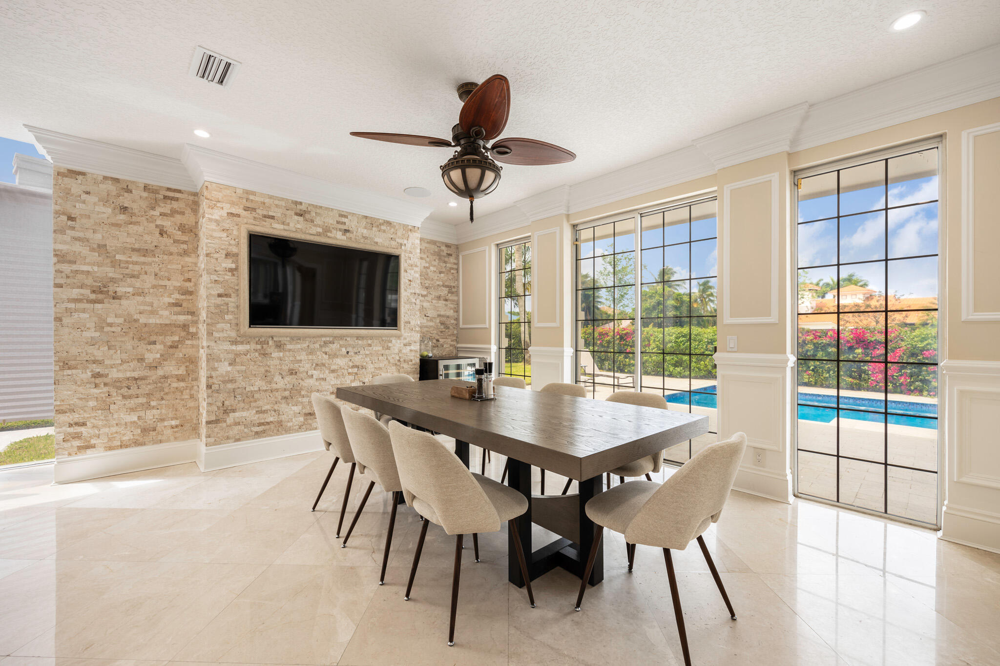 21273 Harrow Court