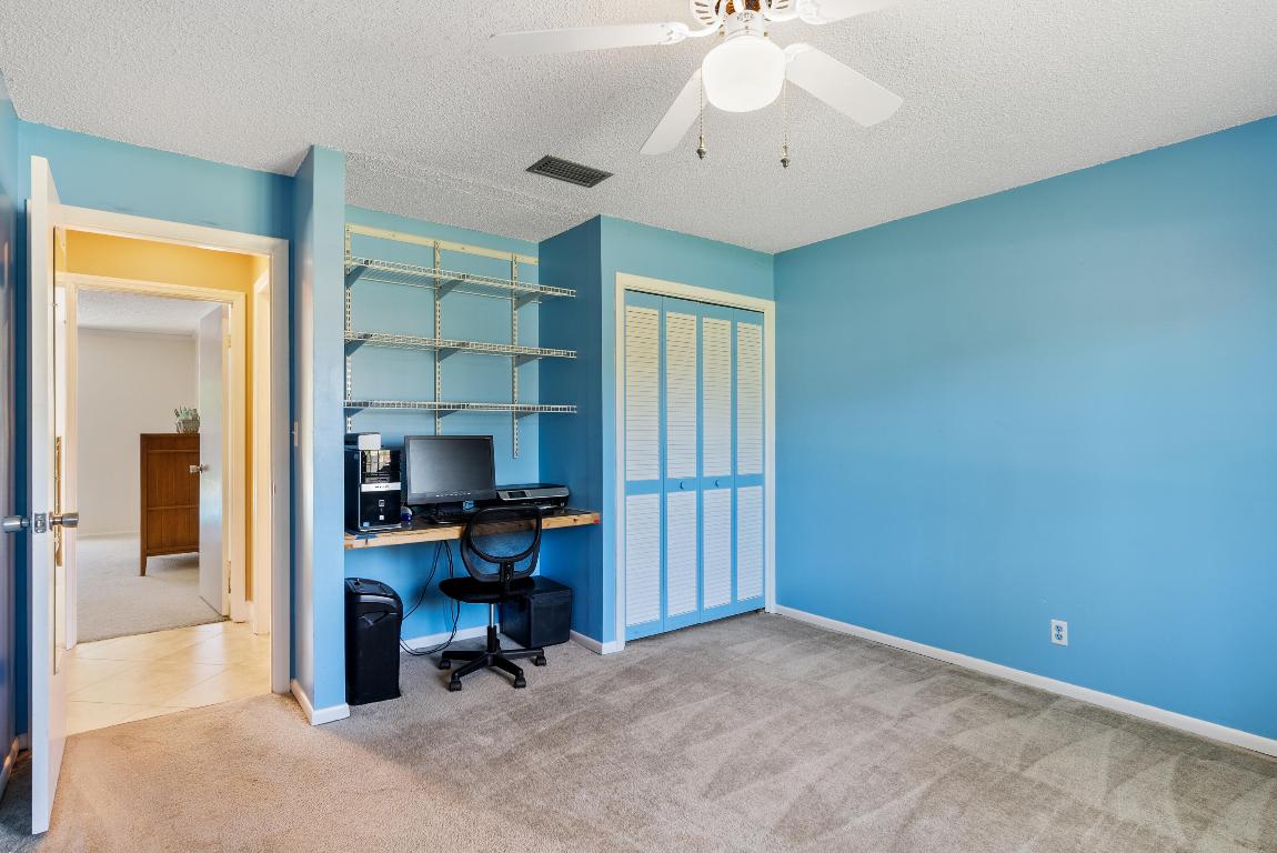 3720 Sherwood Boulevard