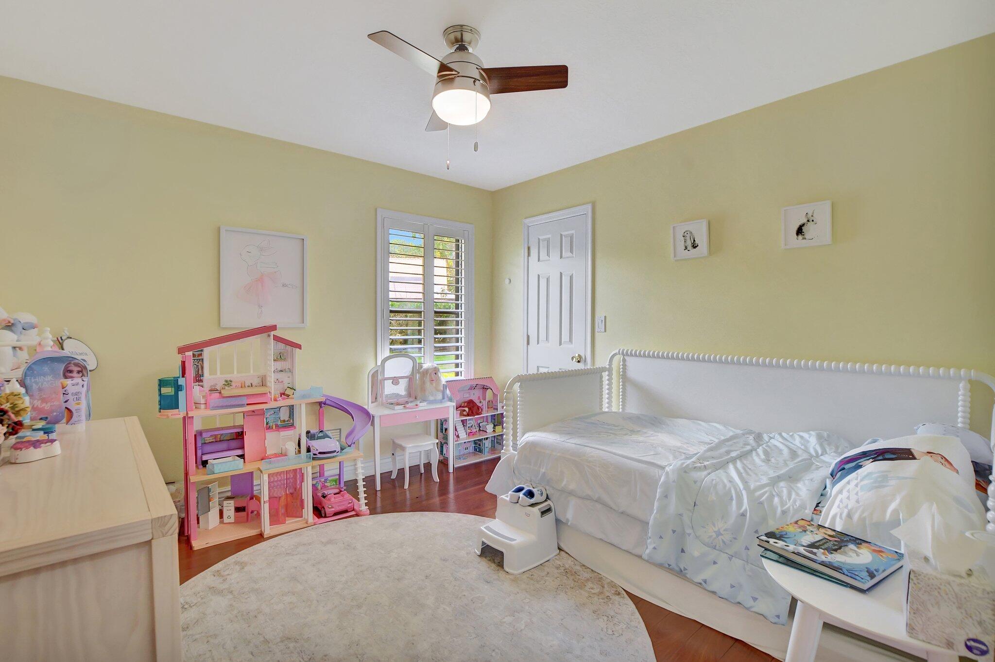 2281 NW 36th Street