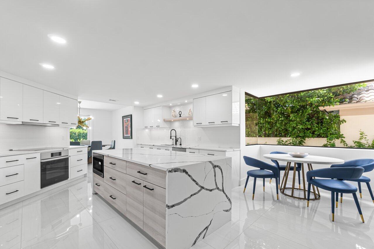 2298 NW 60th Street