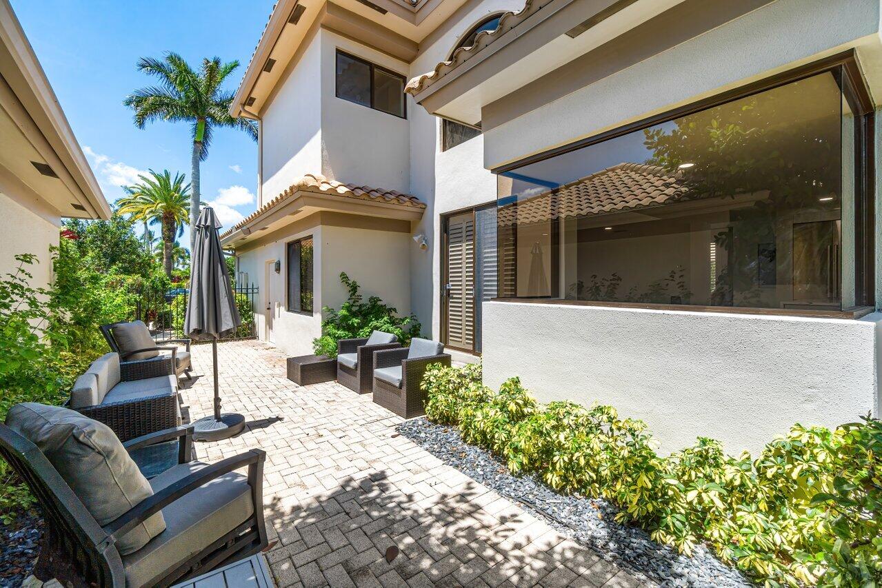 2298 NW 60th Street