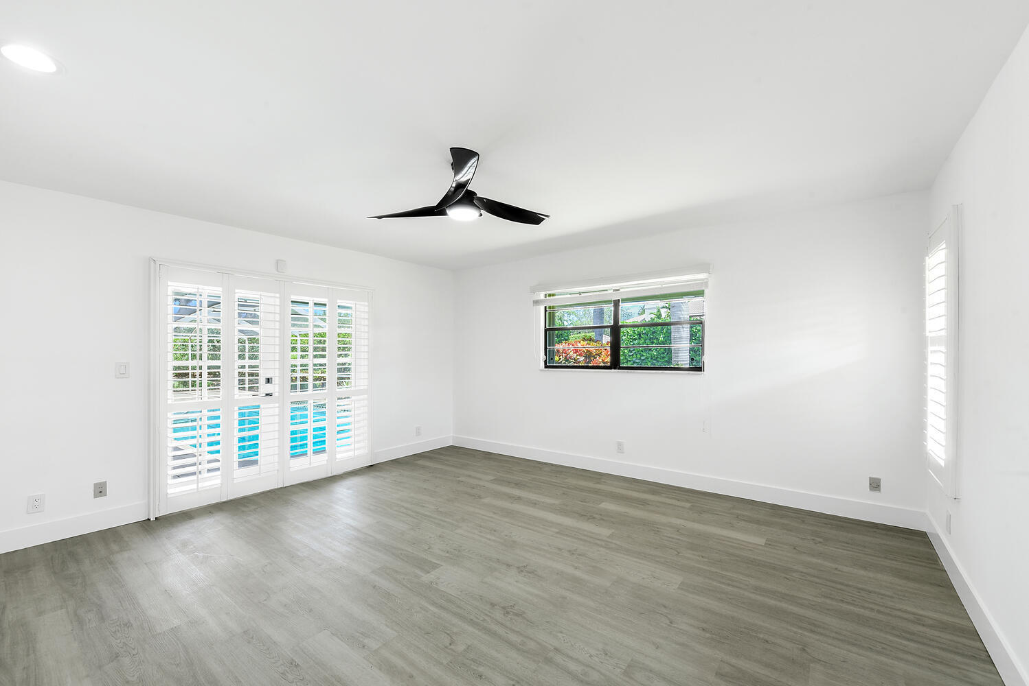 3185 St. James Drive