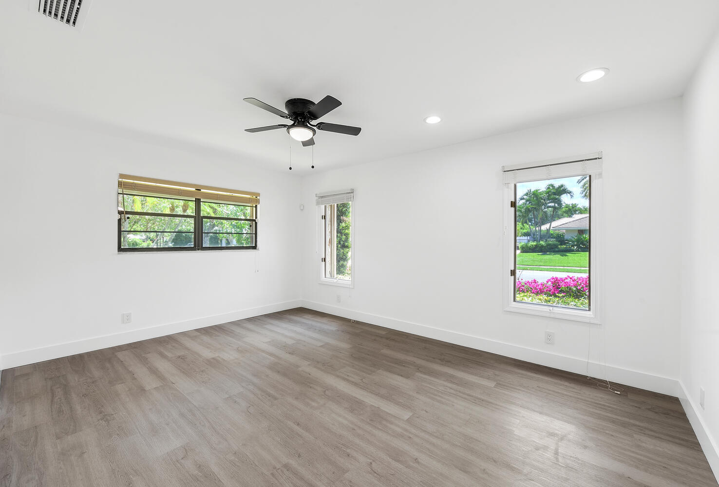3185 St. James Drive