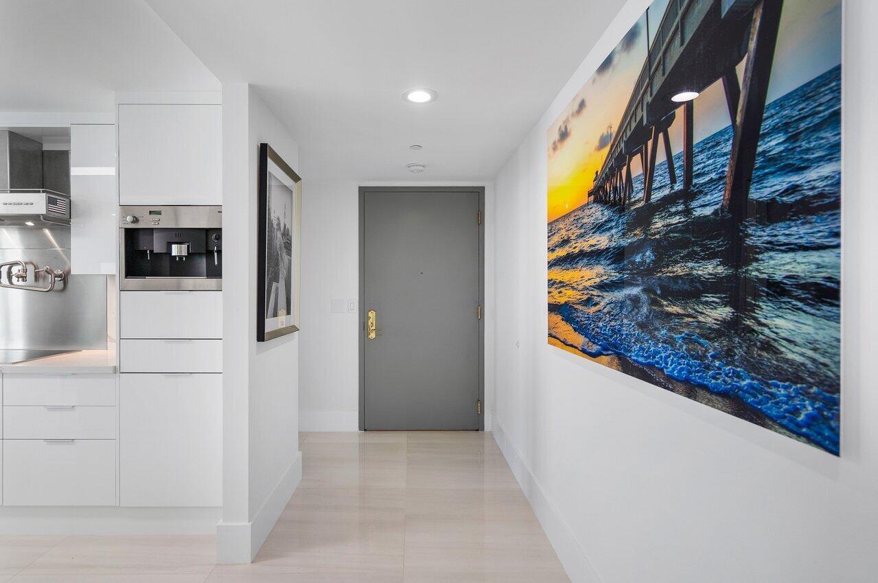 550 SE Mizner Boulevard B-802