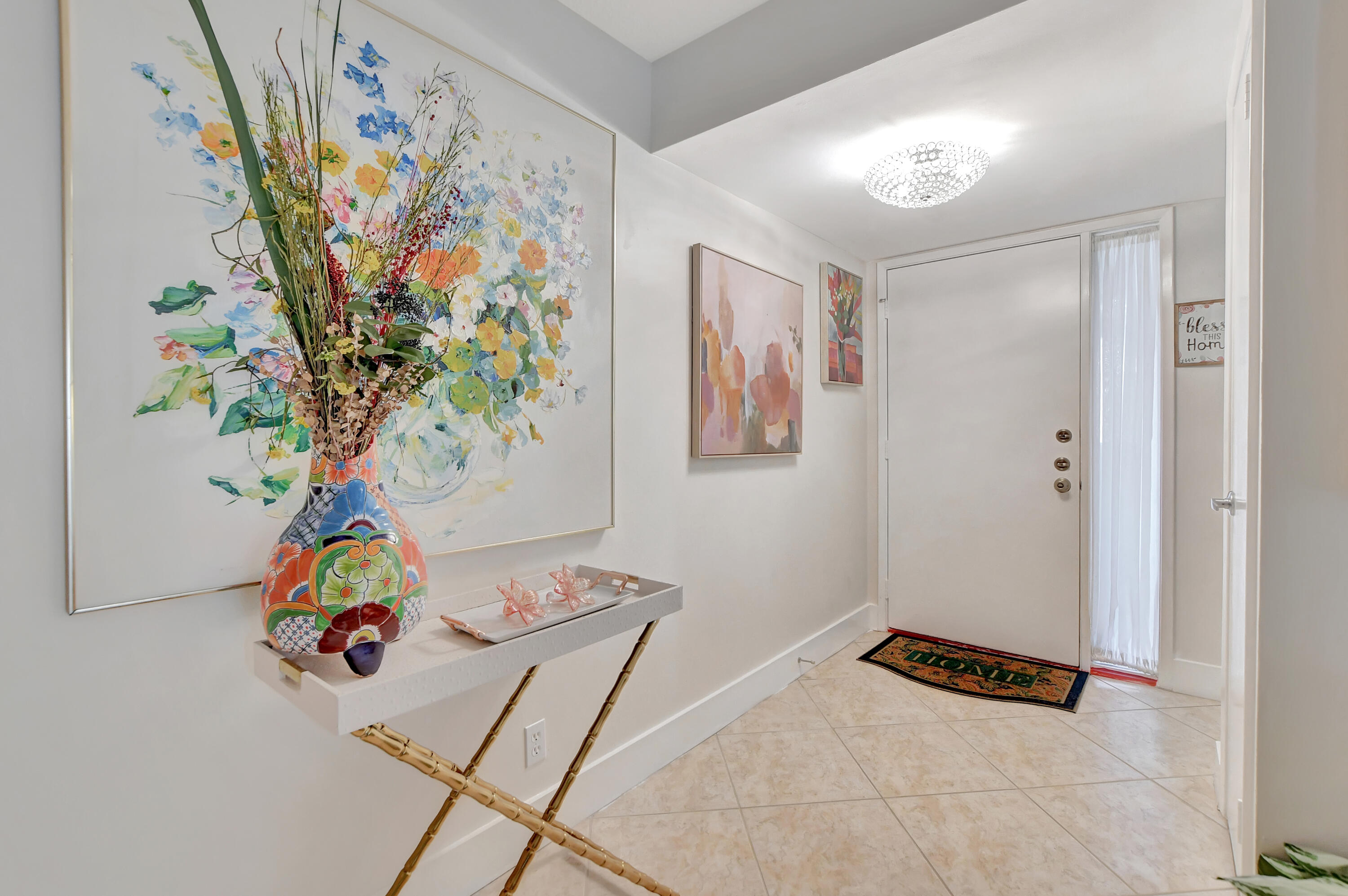5650 Camino Del Sol, 203