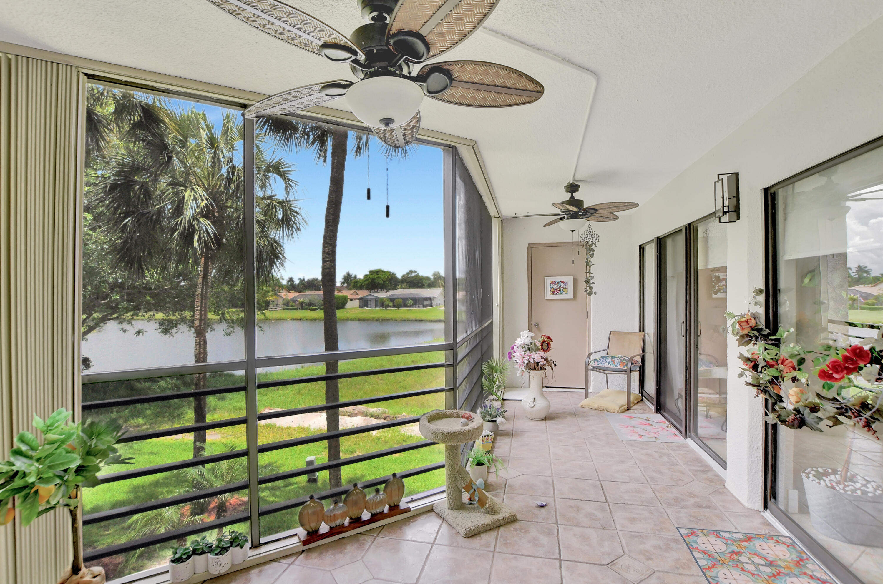 5650 Camino Del Sol, 203