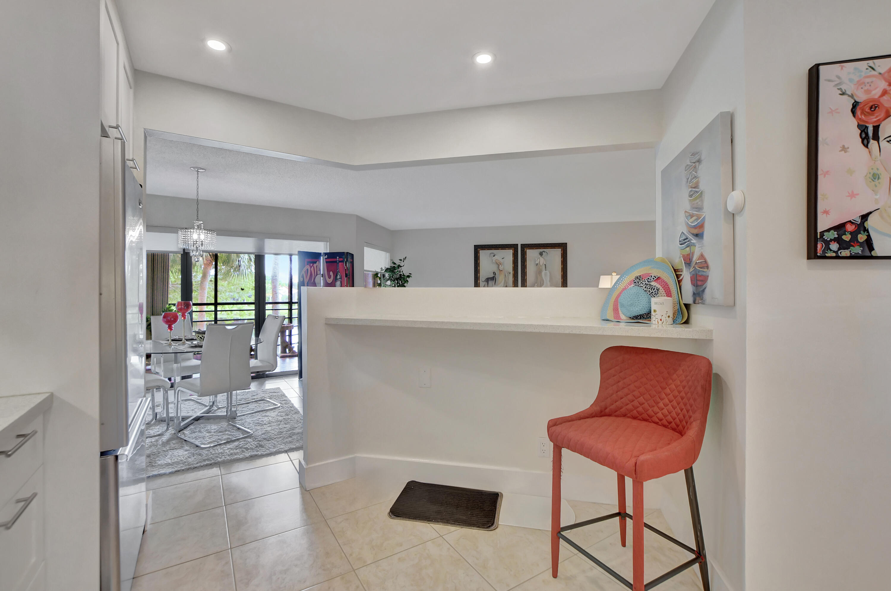 5650 Camino Del Sol, 203