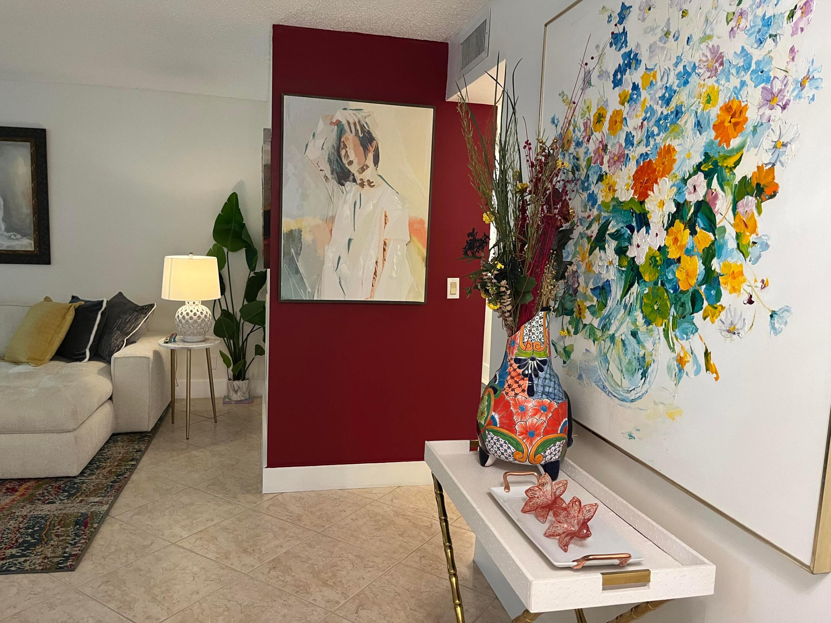 5650 Camino Del Sol, 203
