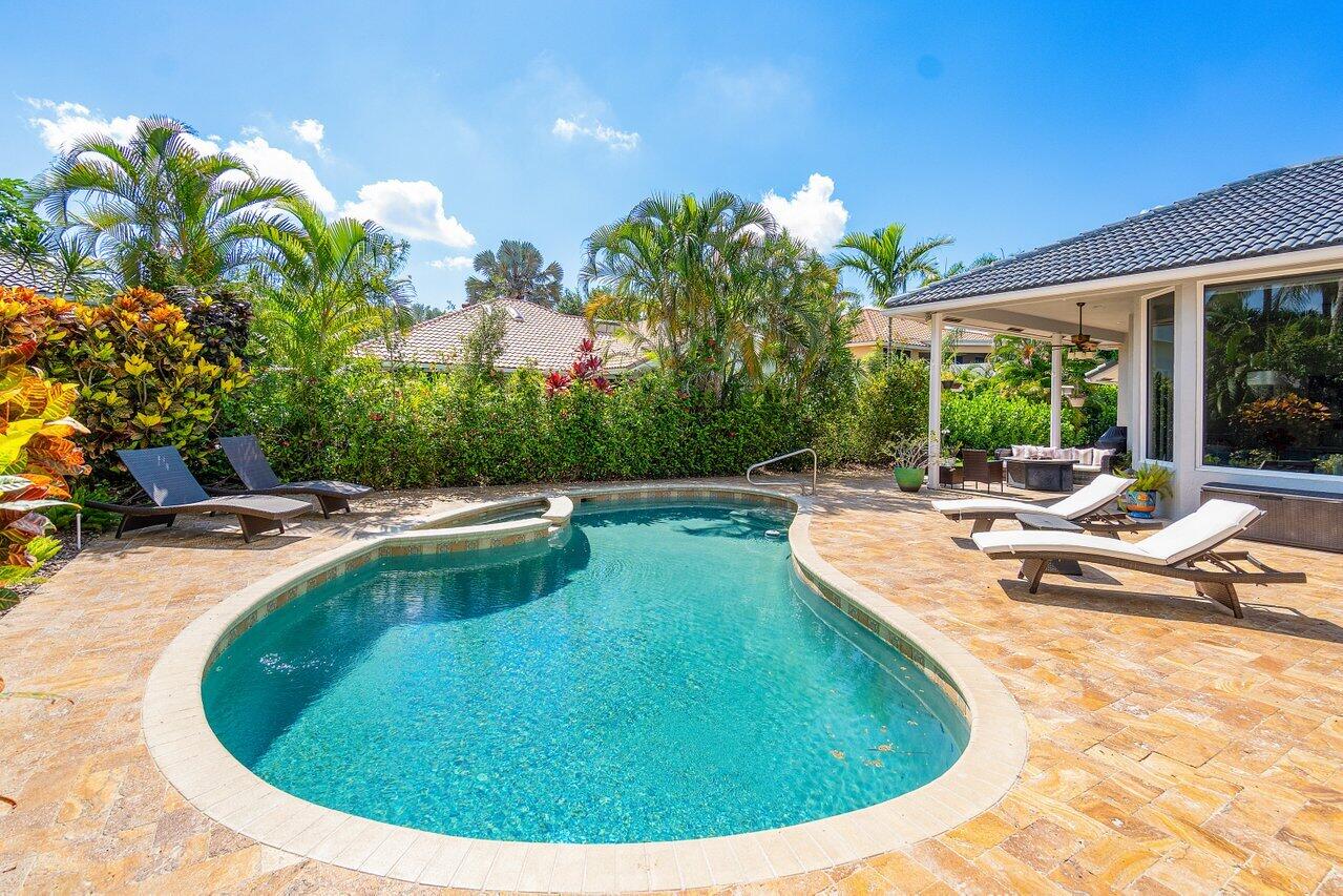 5761 Paddington Way