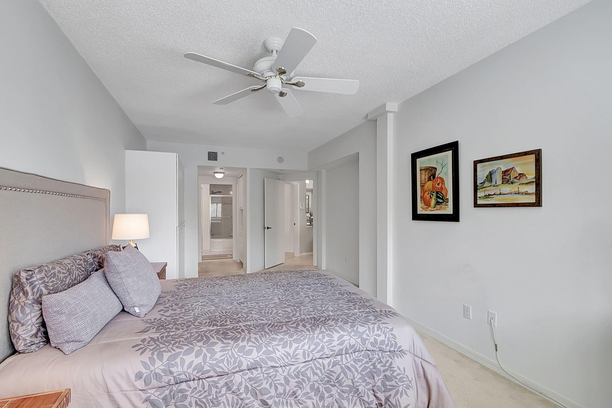 2105 Lavers Circle 202