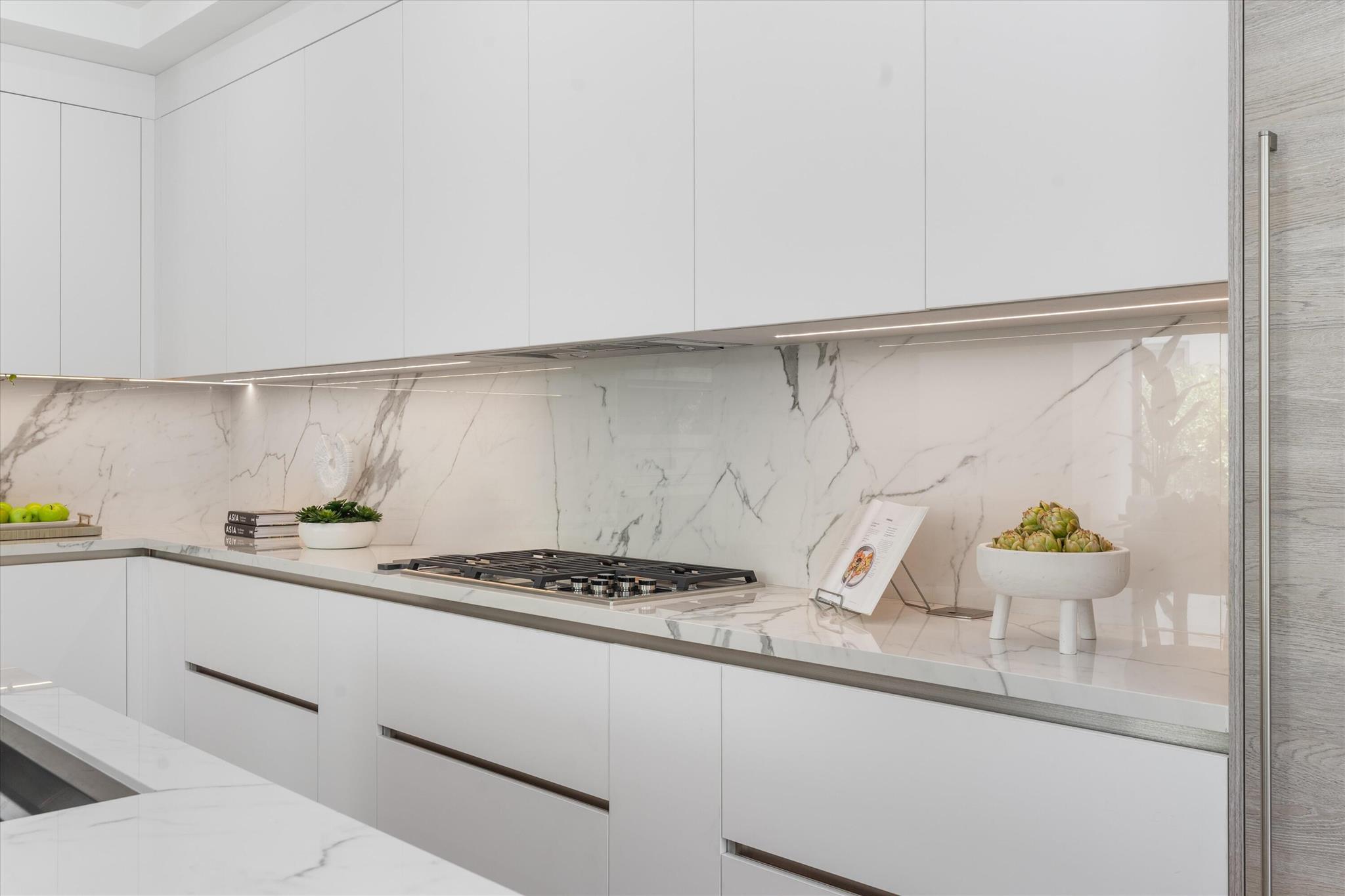 1066 Del Harbour Drive