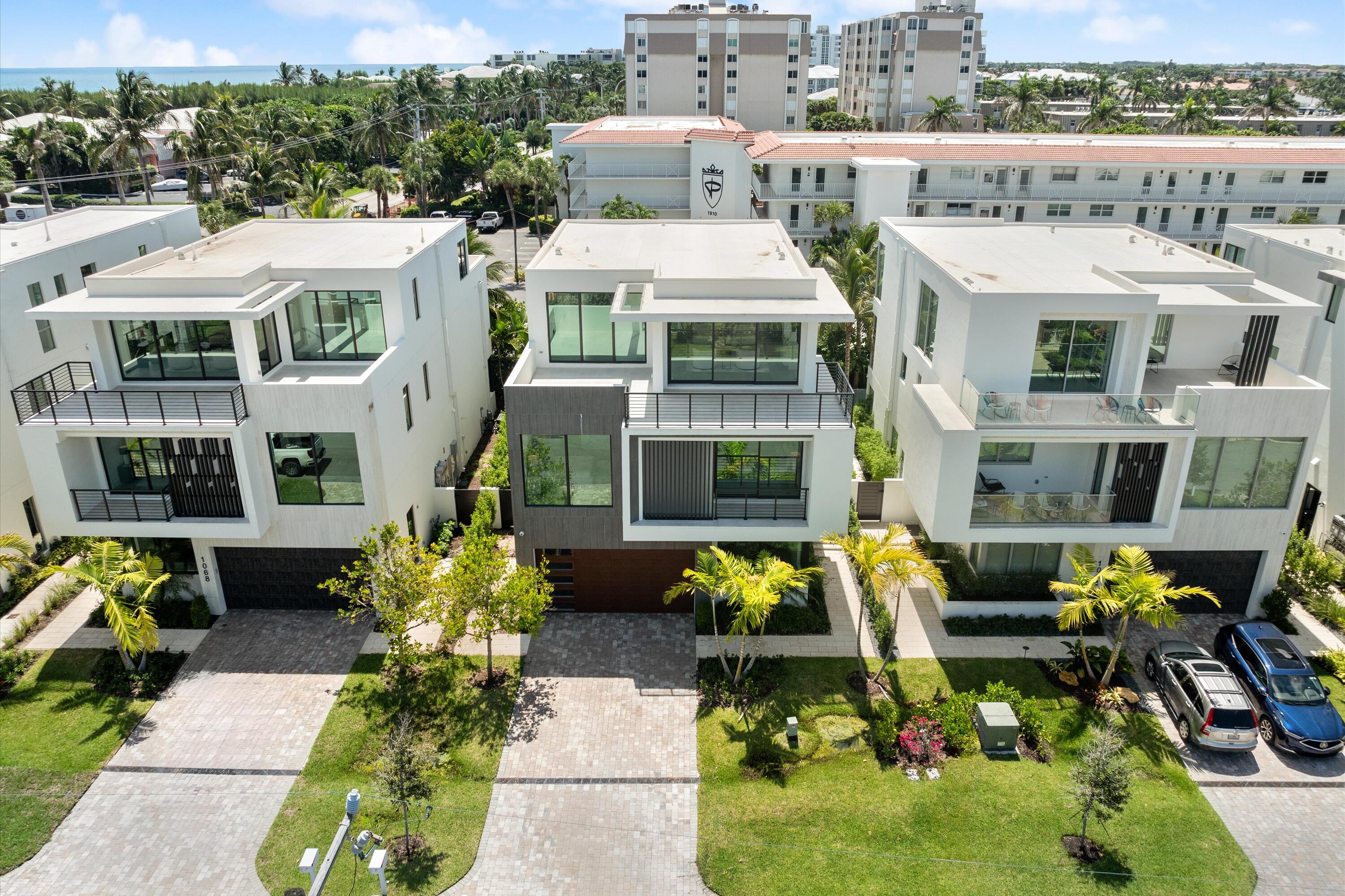 1066 Del Harbour Drive